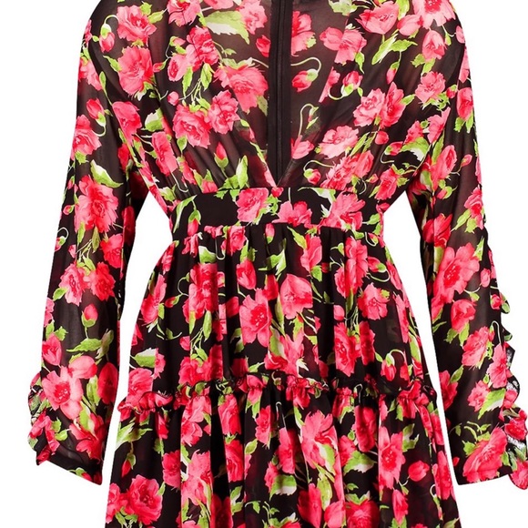 Boohoo Flirty Lavender and Nude Dress💜 - Picture 3 of 5